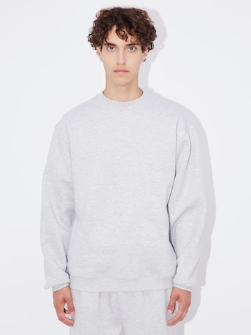 Sweat-shirt 'Edgar' LeGer by Lena Gercke en gris : devant