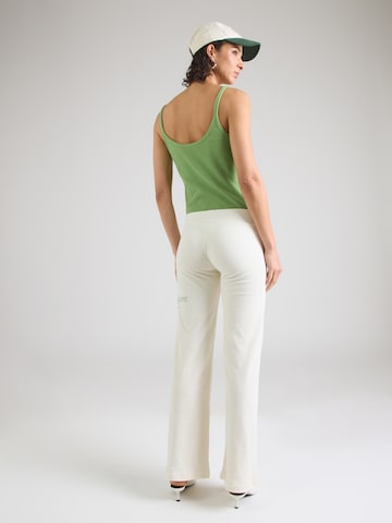 Juicy Couture Normální Kalhoty – bílá