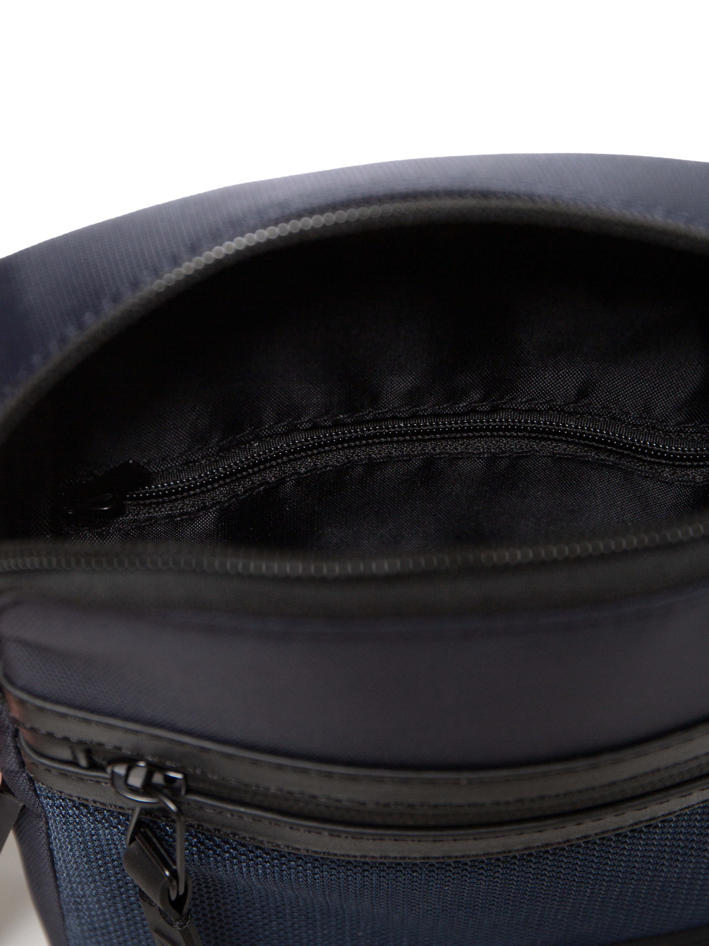 BIG STAR Umhängetasche 'Wotino' in Blau