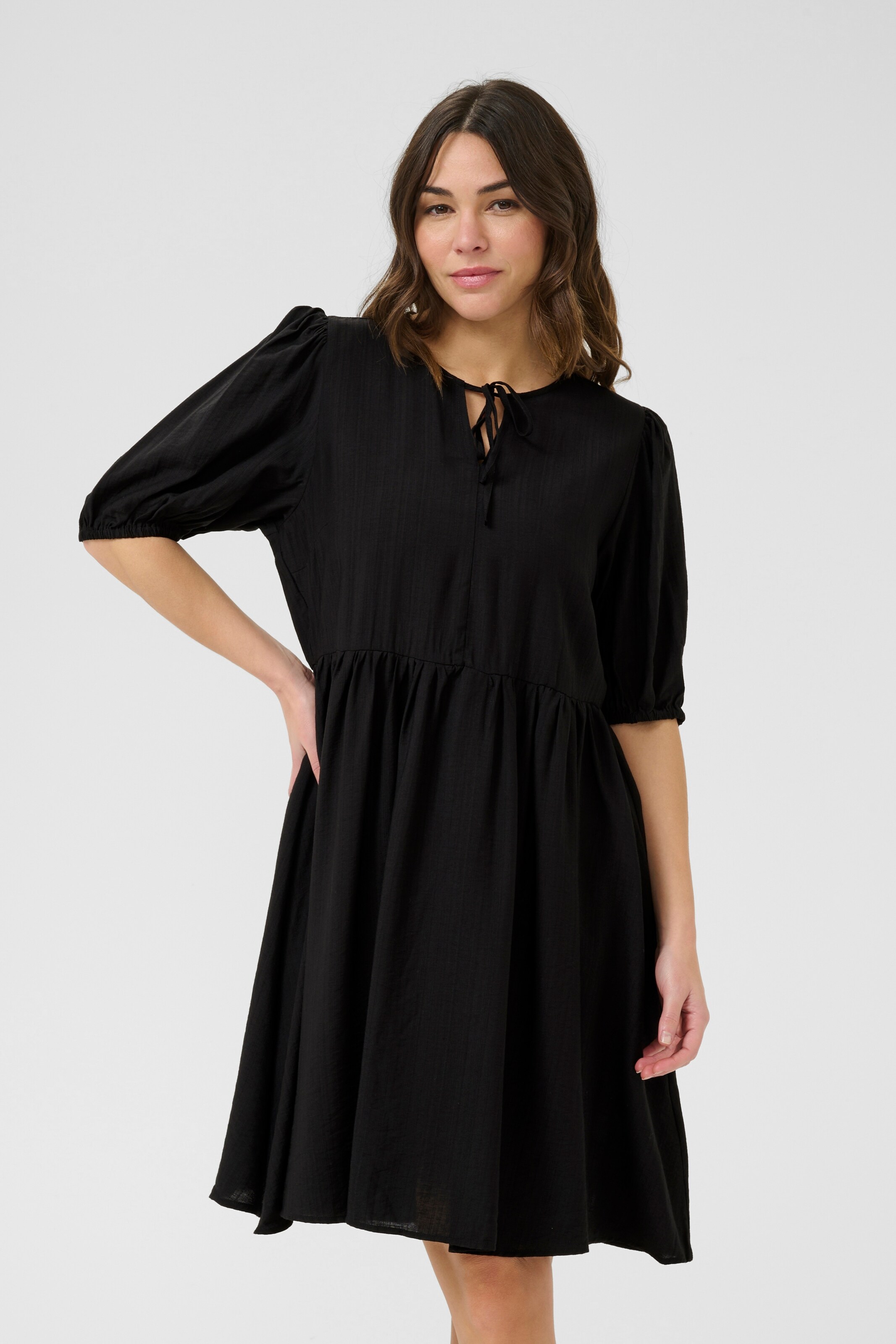 Kaffe Jurk 'KAmariana' in Zwart: voorkant