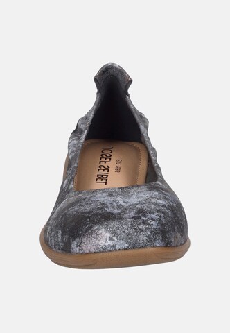JOSEF SEIBEL Ballerina 'Fenja' in Grau
