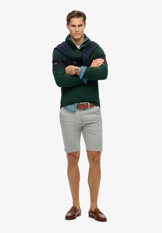 Superdry Regular Shorts 'Offier' in Grau
