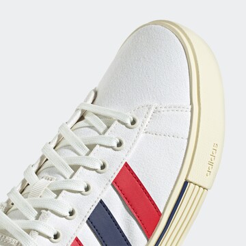 ADIDAS SPORTSWEAR Sneaker 'Daily 4.0' in Weiß