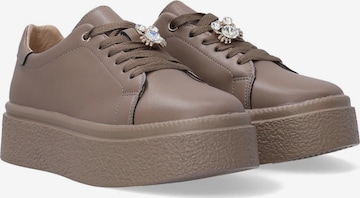 VENEZIA Sneakers in Brown: front
