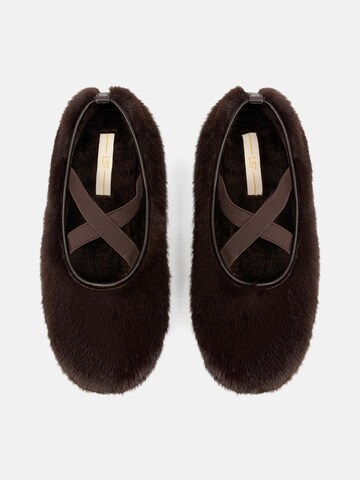 L37 HANDMADE SHOES - Sapato Slip-on 'BLACK LOTUS' em castanho