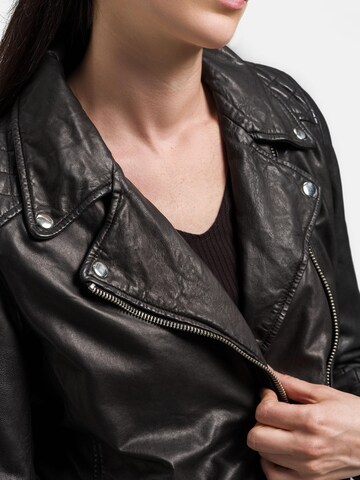 18N62 Between-season jacket 'NEAprilia' in Black