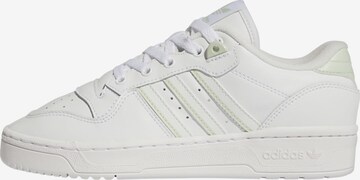 Baskets basses 'Rivalry' ADIDAS ORIGINALS en blanc : devant