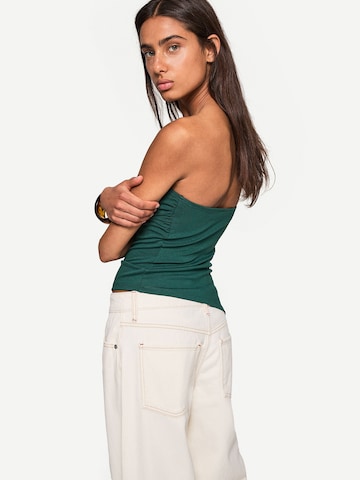 Haut Bershka en vert