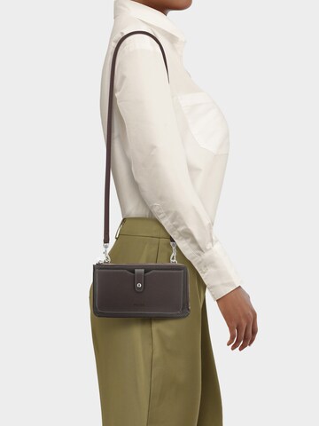 Picard Crossbody Bag ' Loire ' in Brown: front