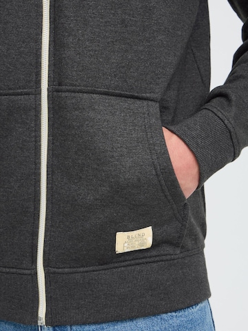 Veste de survêtement 'NOAH' BLEND en gris