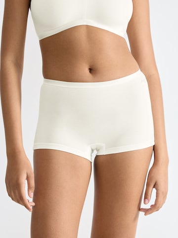 SLOGGI Broekje 'GO Daily Cotton Short' in Wit: voorkant