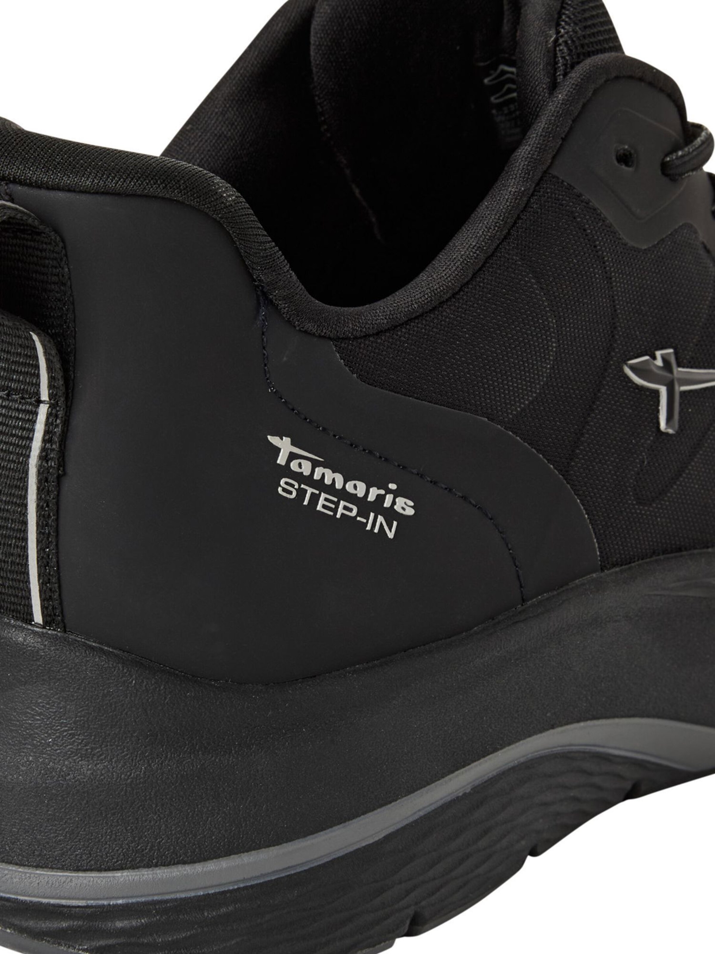 Tamaris Ниски маратонки в черно