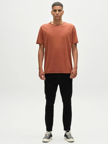 moshi moshi mind Regular Shirt 'Konstan' in Bruin