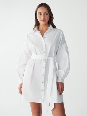 Abito camicia 'POPPIE' di Willa in bianco: frontale