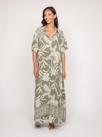 Robe 'Robe longue chemise motifs ILIAGO' Dona Lisa en vert : devant