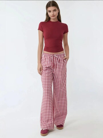 Hiccup - Perna larga Calças em vermelho