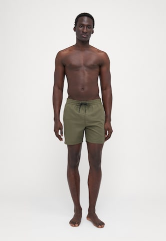 BILLABONG Badeshorts 'All Day' in Grün