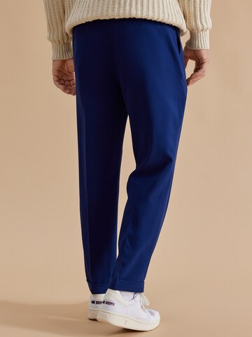 DAN FOX APPAREL Regular Hose 'Bjarne' in Blau