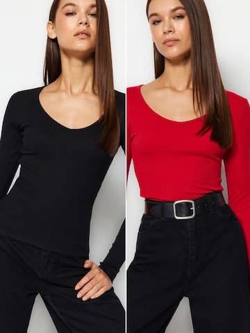 Trendyol Shirt in Rot: Vorderseite