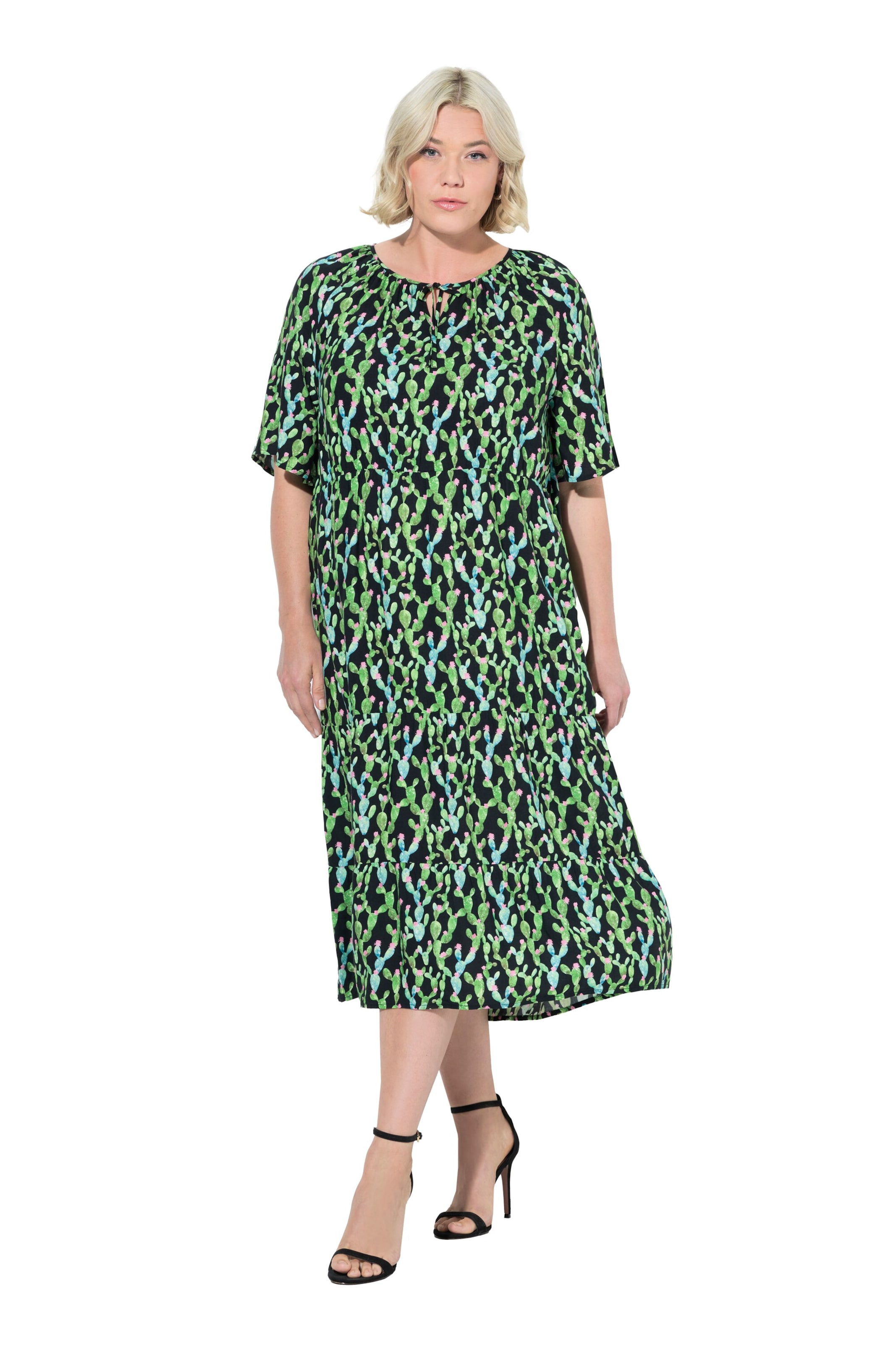 Ulla Popken Φόρεμα σε μαύρο: μπροστά