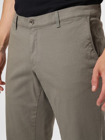 Regular Pantalon chino 'Silvio' BRAX en gris