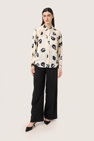 SOAKED IN LUXURY Blouse 'Erwina Ebba' in Beige