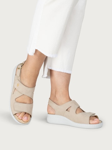 Sandales VITAFORM en beige : devant