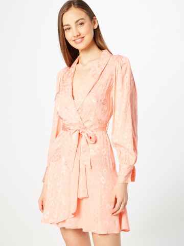 Robe Closet London en orange : devant