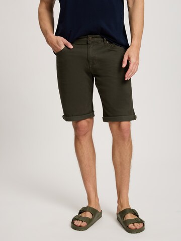 CROSS JEANS Regular Jeans 'Leom' in Green: front