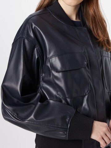 3.1 Phillip LimPrijelazna jakna - crna boja
