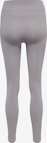 Skinny Pantaloni sportivi di Hummel in grigio
