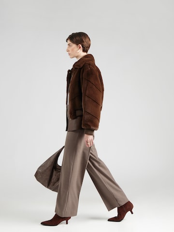 GUESS by Marciano Prechodná bunda 'MAYA' - Hnedá