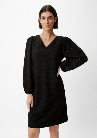 Robe COMMA en noir : devant