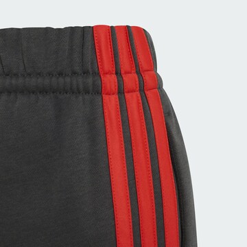 ADIDAS PERFORMANCE - Tapered Pantalón deportivo 'Audi Formula One Team Dna' en negro