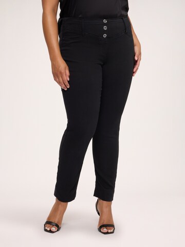 Skinny Jean Fiorella Rubino en noir : devant