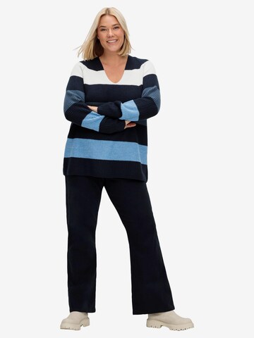 SHEEGO Sweater in Blue