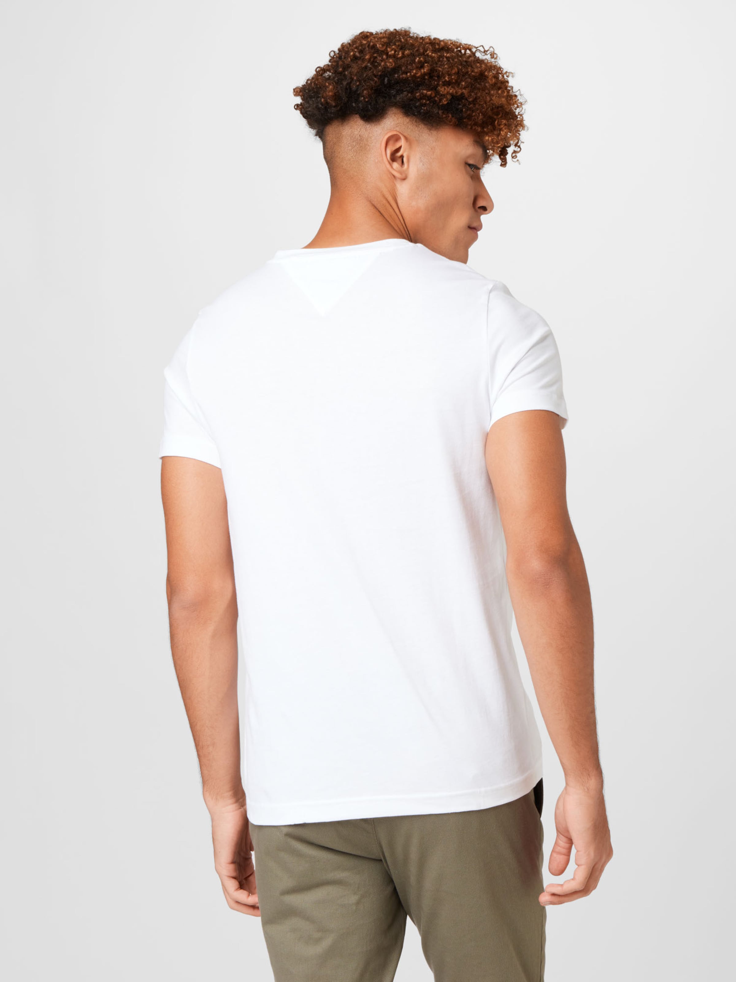 Männer Shirts TOMMY HILFIGER T-Shirt in Weiß - GW19030