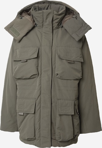 WEEKDAY Winter Parka 'Attila' in Green: front