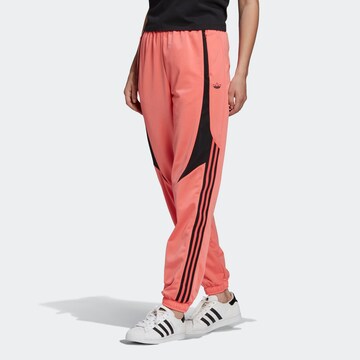 ADIDAS ORIGINALS Tapered Hose in Pink