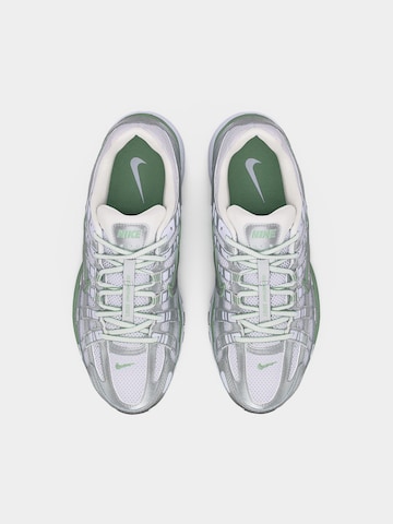 Baskets basses 'P-6000' Nike Sportswear en argent