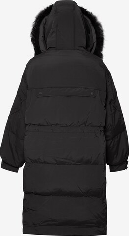 faina Winter Coat in Black