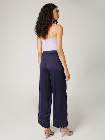 Wide Leg Pantalon à pince 'Isabeau' Guido Maria Kretschmer Women en bleu