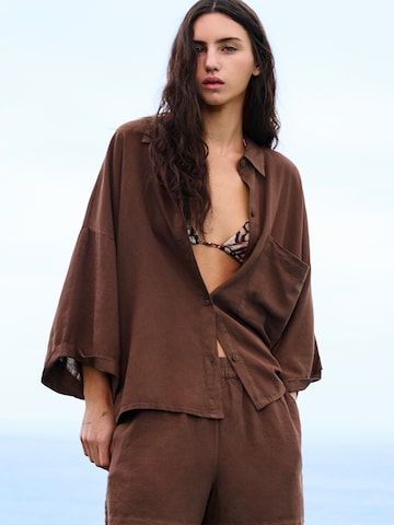 Pull&Bear Blúz 'PACIFIC' - barna: elől