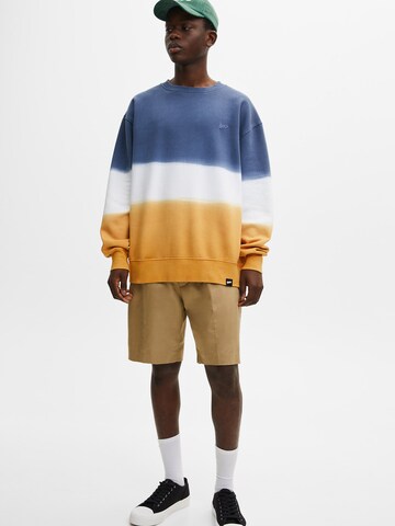 Pull&Bear Sweatshirt i blå