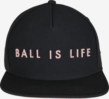 Cayler & Sons Cap 'Ball Is Life' in Schwarz