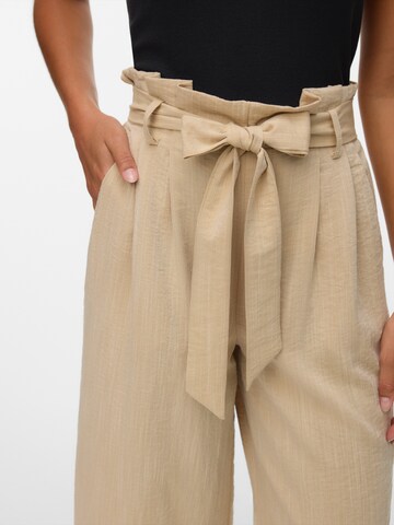 VERO MODA Wide leg Pleat-Front Pants 'VMSYDNEY' in Brown