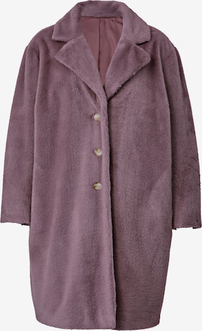 Sara Lindholm Between-Seasons Coat in Purple: front