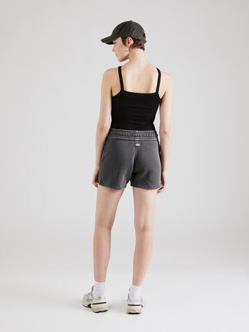 G-STAR Regular Trousers in Black