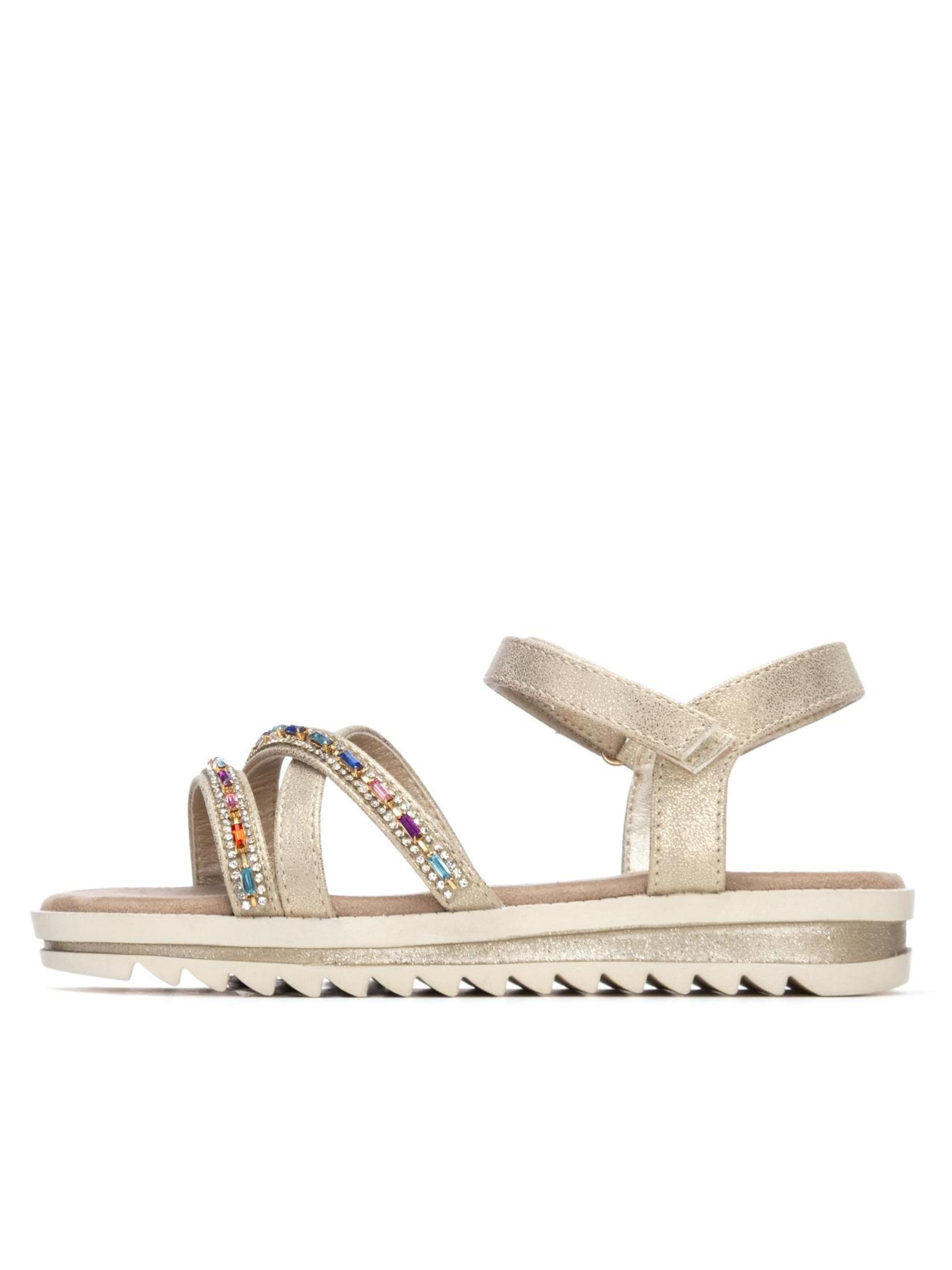Xti Sandals in Gold