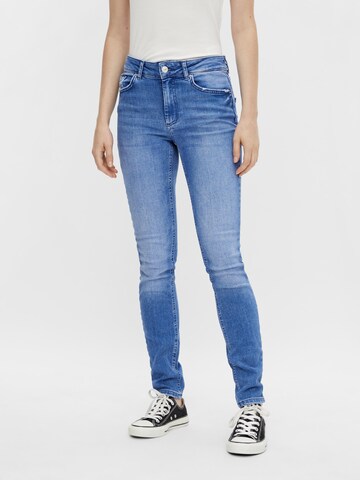 PIECES Skinny Jeans 'DELLY' in Blau: predná strana